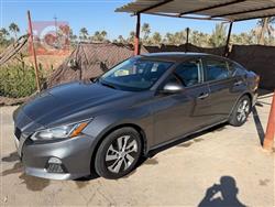 نيسان ألتيما